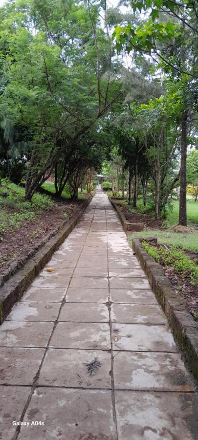 Esikar Gardens Hotel Narok Zewnętrze zdjęcie
