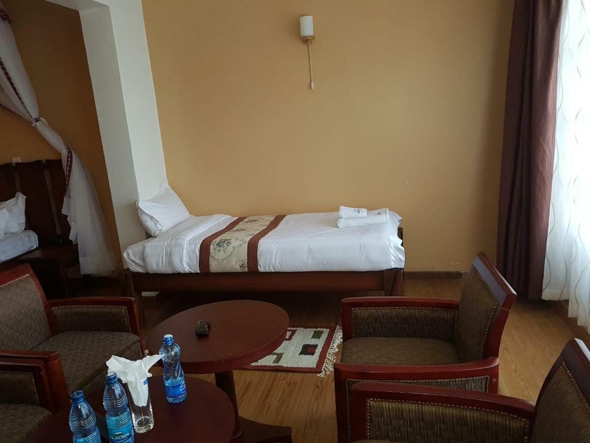 Esikar Gardens Hotel Narok Zewnętrze zdjęcie